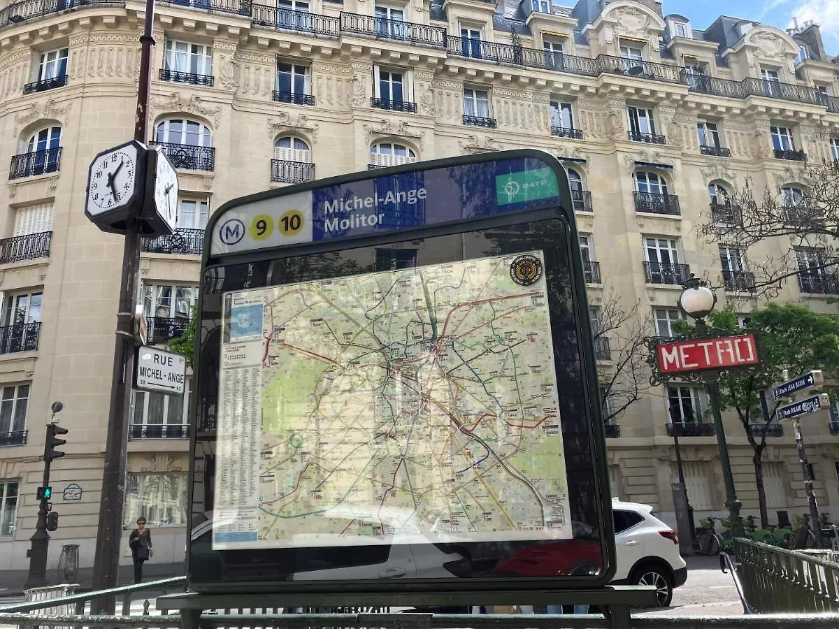 Paris 42M Studio Plus Terrace France